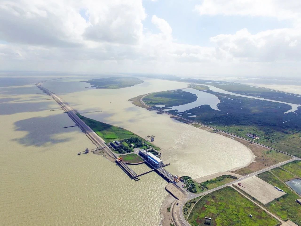 人生就是博官网水务集团1项成就荣获上海市科技进取奖