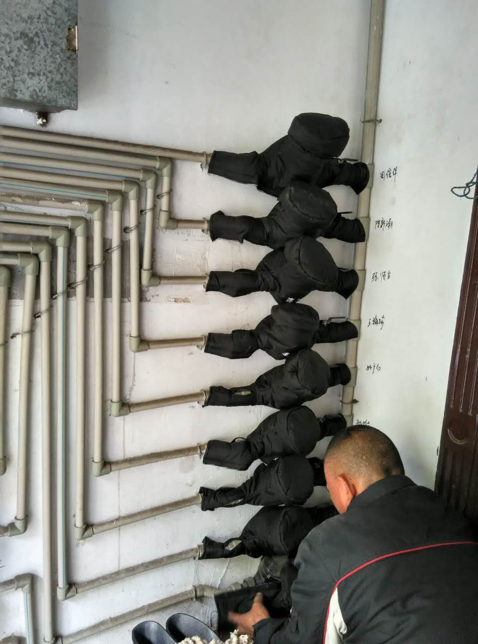 防冻水表包扎试点工作.jpg